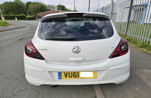 Vauxhall Corsa D SRI Boot Lid Tailgate Spoiler Windscreen White Z474
